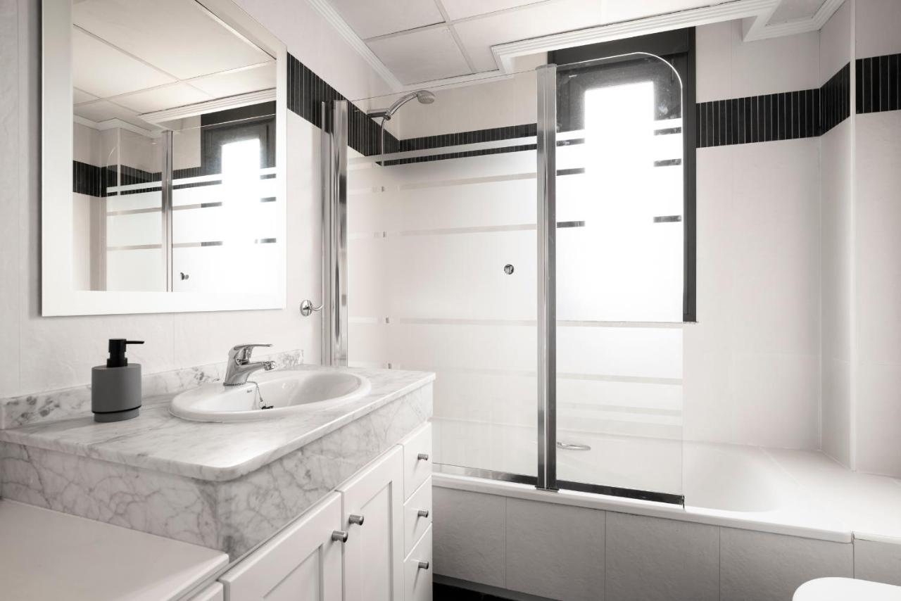 Enjoygranada Emir 4C + Parking Apartment Luaran gambar