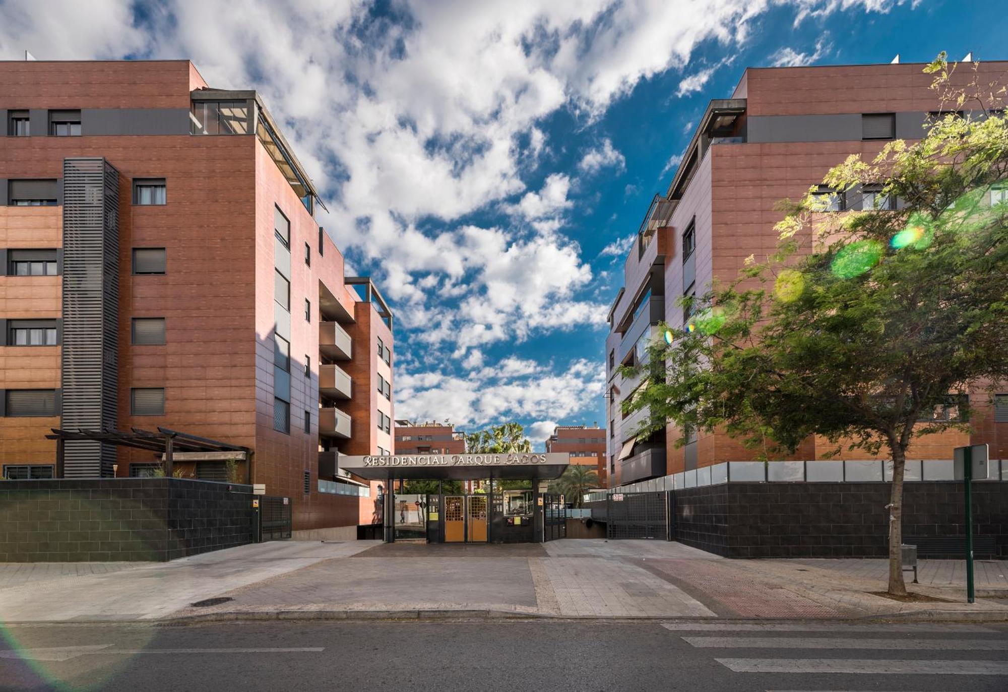 Enjoygranada Emir 4C + Parking Apartment Luaran gambar